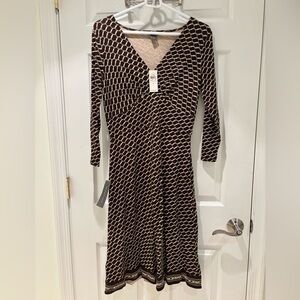 Ann Taylor Classic Brown Patterned V-Neck Dress